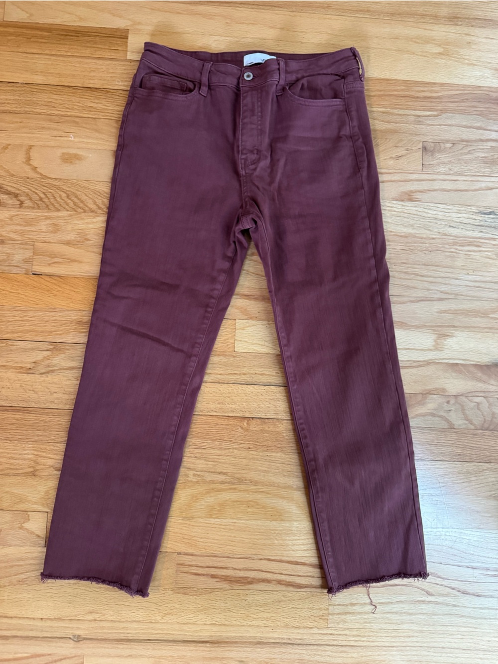 Women's Vervet Skinny Jeans Size 31 in Deep Burgundy